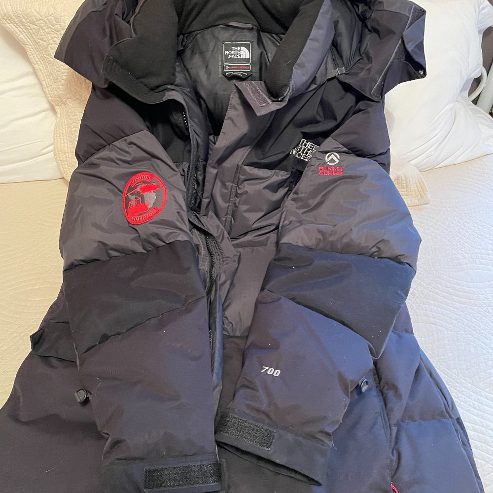 Mens The NORTH FACE Vostok Antarctica 700 Down Hooded Parka Jacket Large